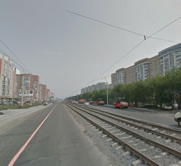 Банкомат Совкомбана по адресу просп. Шахтеров,  д. 95